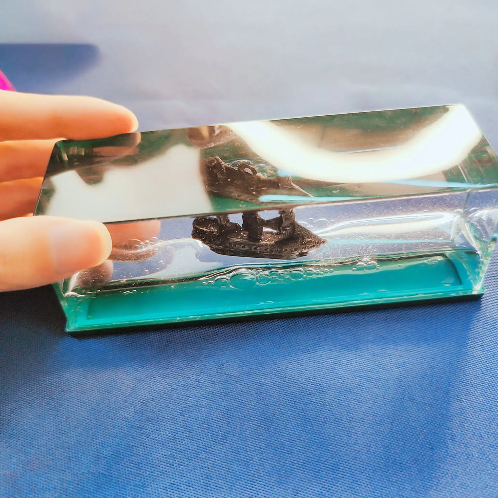 Black Pearl Ghost Cruise Ship Drift Bottle Fluid Hourglass Floating Boat Office Desktop Ornament Home Decor Decompression Gifts